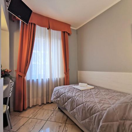 Hotel Brianza Милано Екстериор снимка
