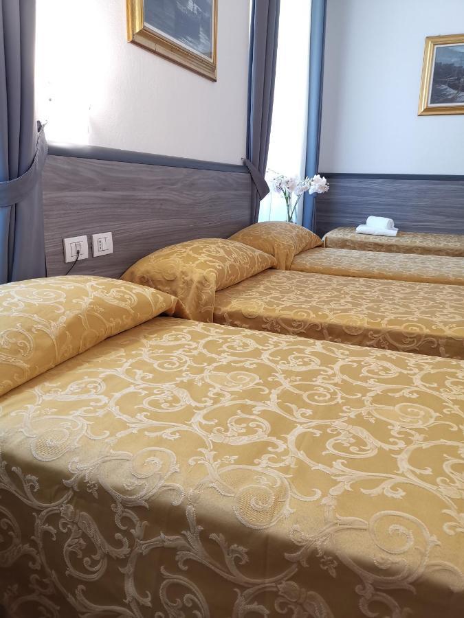 Hotel Brianza Милано Екстериор снимка