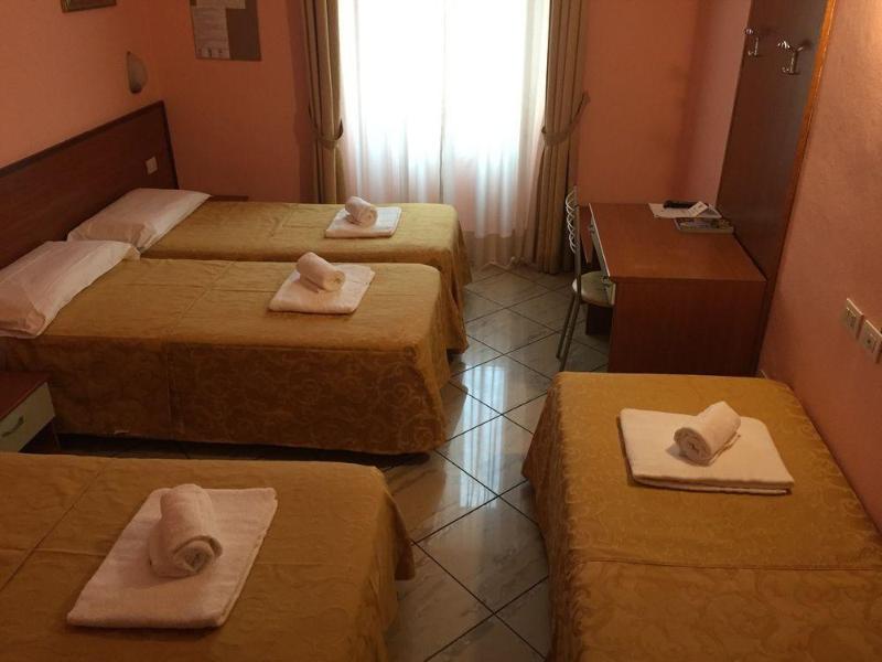 Hotel Brianza Милано Екстериор снимка